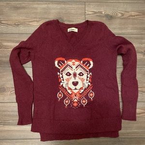 Hollister XS Women Lion Sweater